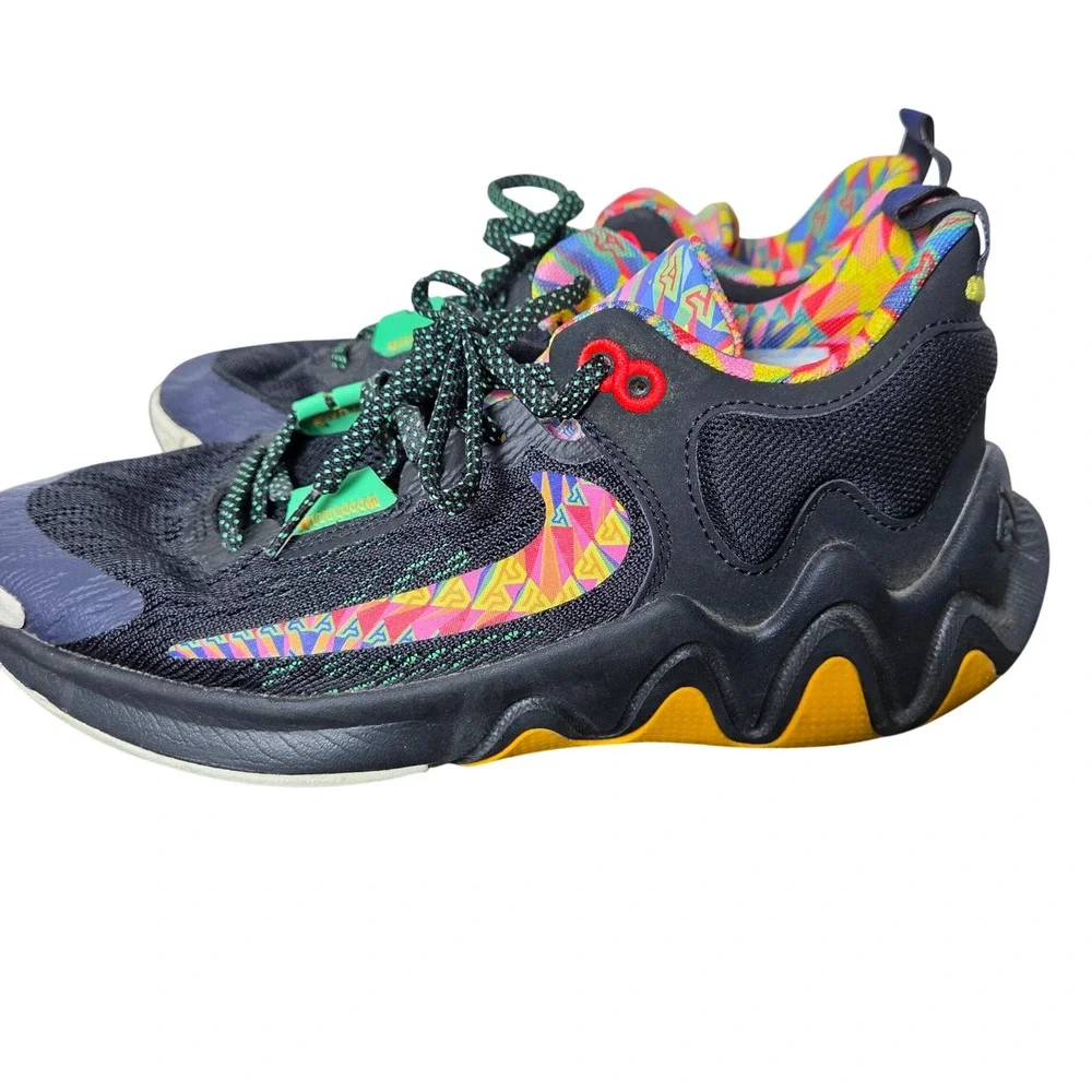 Nike Giannis Immortality 2 Youth‎ 5.5 Basketball Shoes Black & Neon multicolor